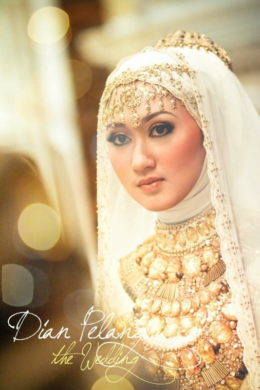 dian pelangi Wedding style