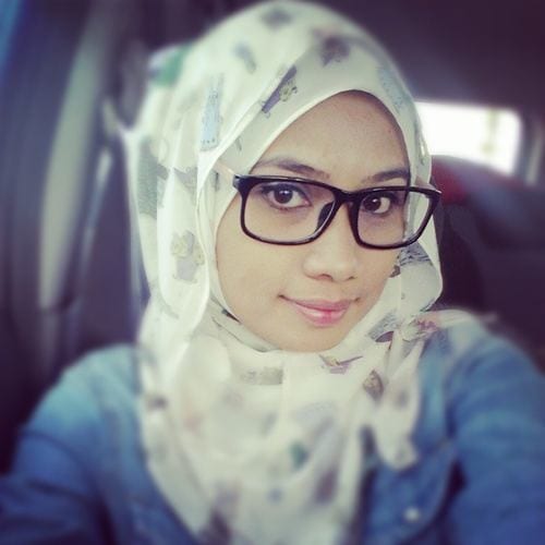 simple hijab glasses