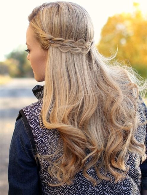 cute winter hairstyles for teen girls (17)