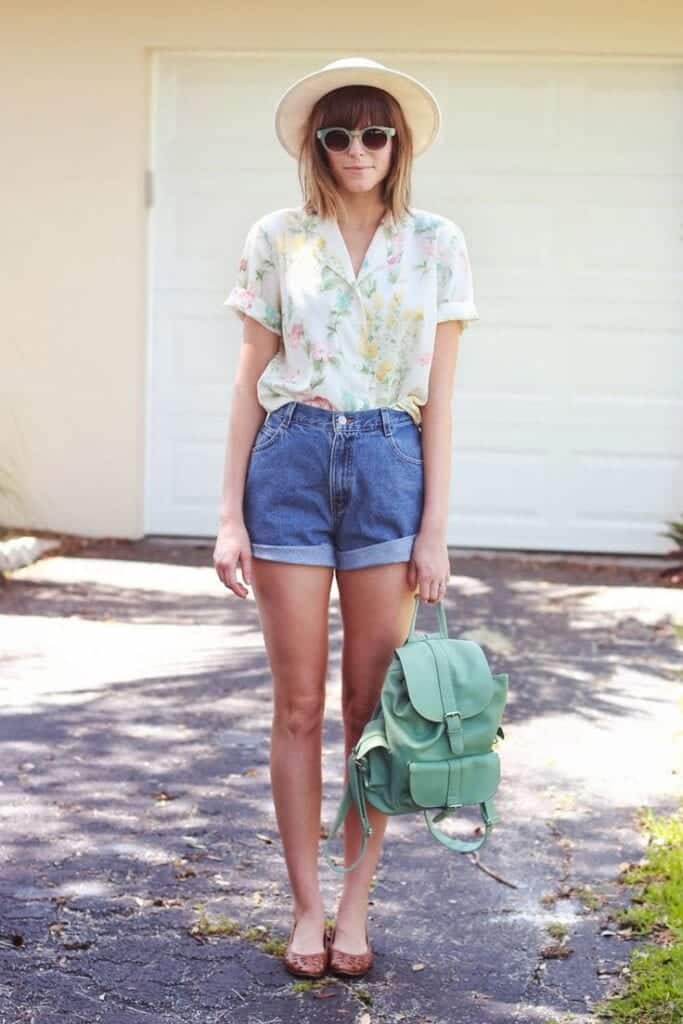 25 Best Vintage Outfit Ideas For A Perfect Vintage Look cute-vintage-outfit-ideas-that-make-you-feel-nostalgic-vintage