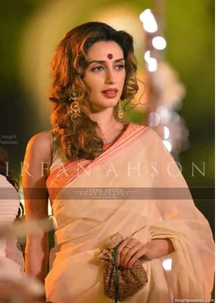 saree wearing style for short height