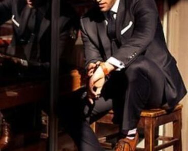 How to wear brown shoes with black pants for men (16)