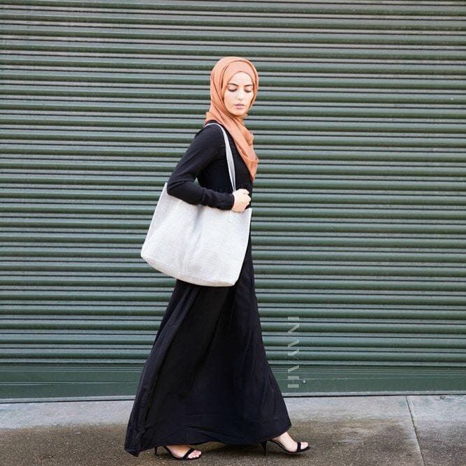 20 Ways to Wear Silk Hijab (14)