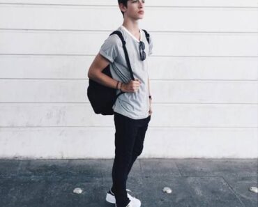 What to Wear to School in Summers for Boys (7)