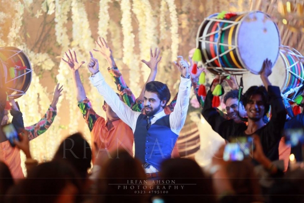 farhan saeed urwa hocane wedding dance