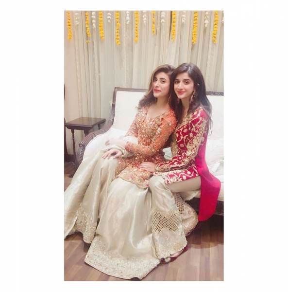 urwa and mawra at dholki