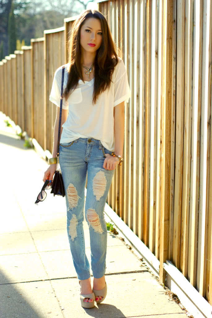 Classy Ripped Jeans for girls Classy Ripped Jeans for girls