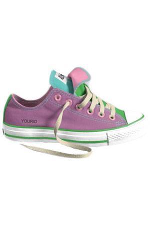 Converse Chuck Taylor girls sneakers