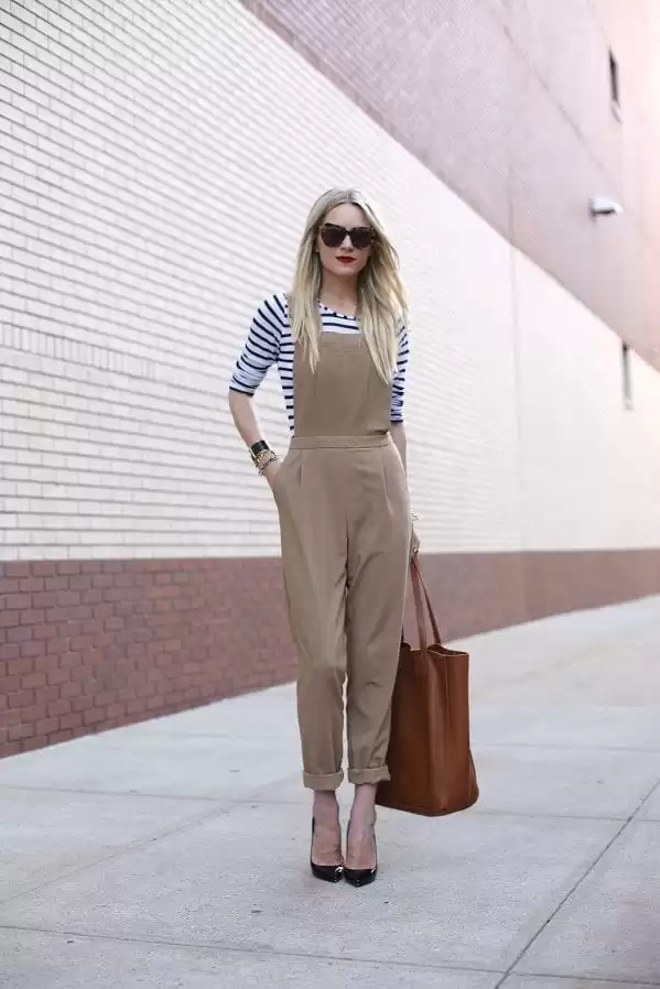 Stylish Girls in Jumpsuits Stylish Girls in Jumpsuits