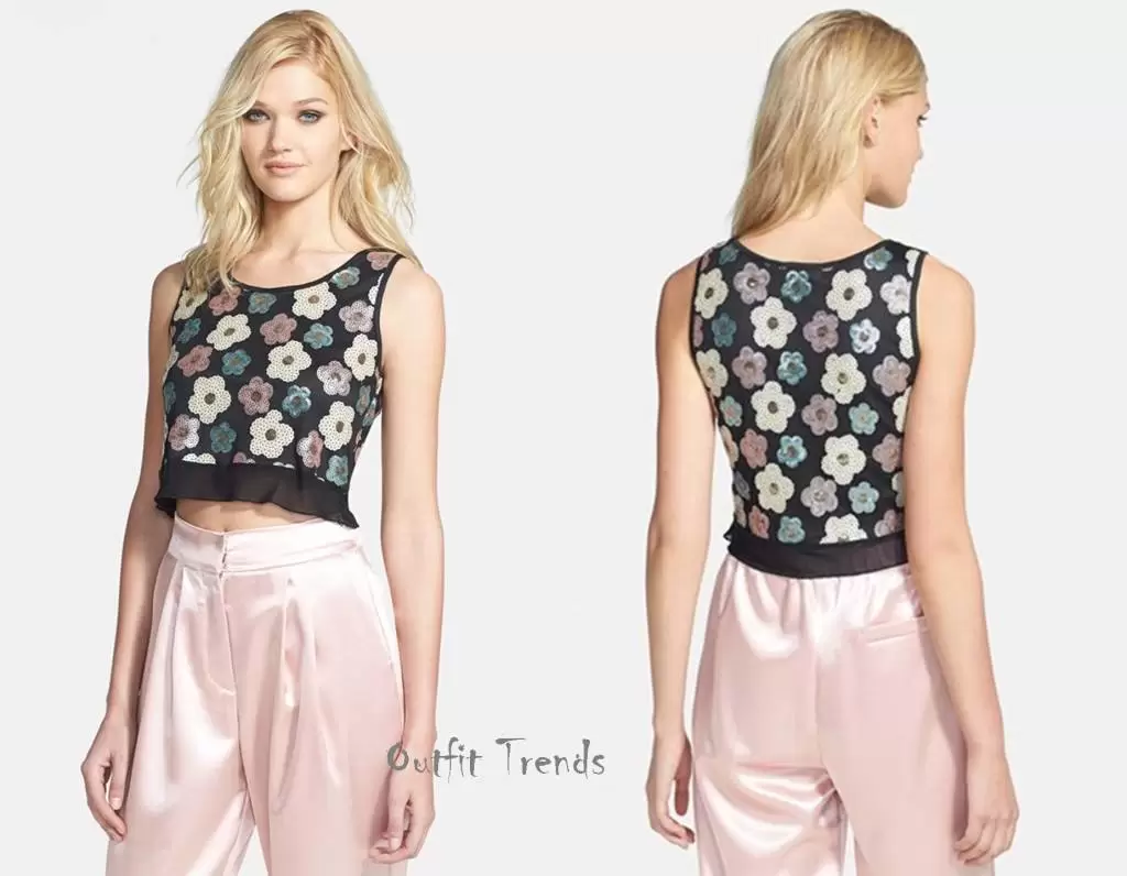 Women Floral Crop Tops outfits with tank tops