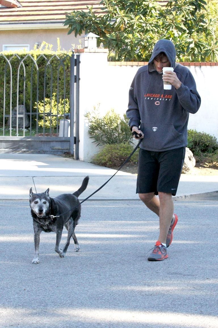 Celebrities in Bermuda shorts Celebrities in Bermuda shorts
