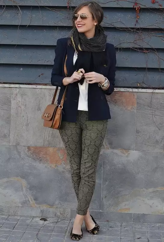 Cool ladies scarves Cool ladies scarves