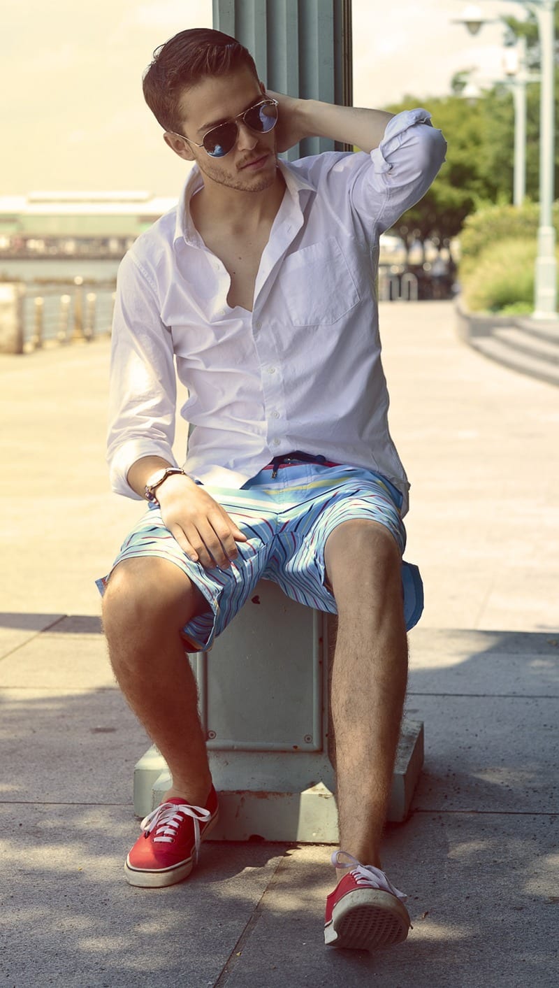 25 Cool & Stylish Bermuda Shorts Outfits For Men This Season