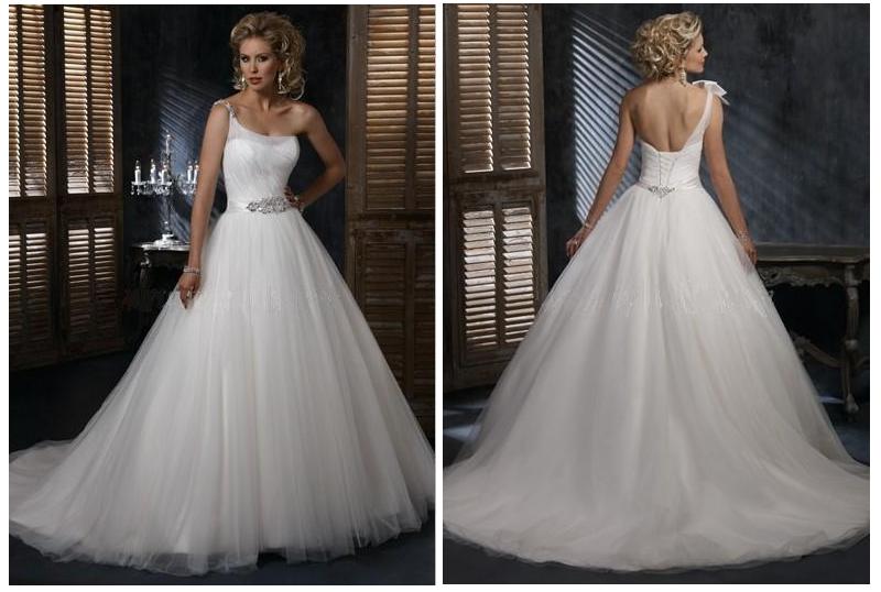 22 Elegant Wedding Gowns To Make Your Big Day Special 22 Elegant Wedding Gowns To Make Your Big Day Special
