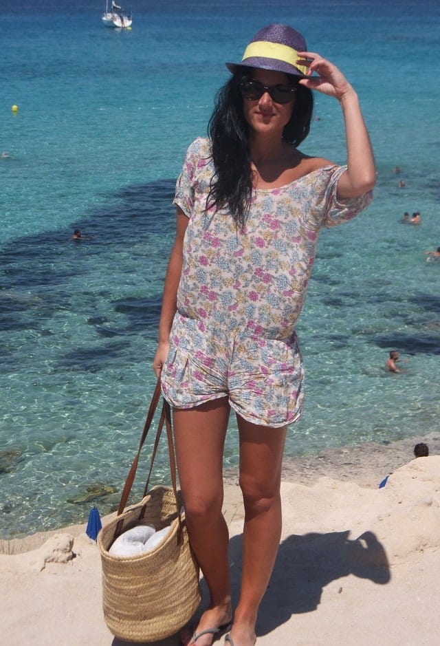13 Cool Beach Outfits Ideas for Women this Summer 13 Cool Beach Outfits Ideas for Women this Summer