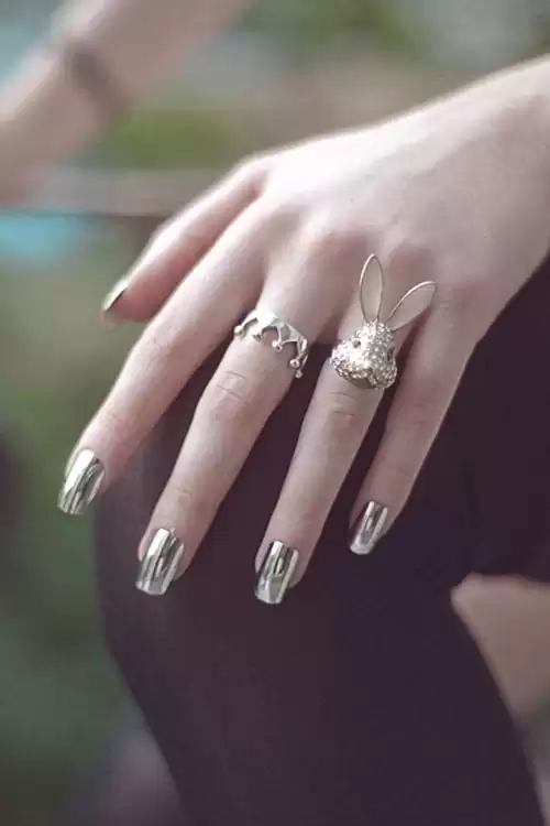 Metallic nail polish ideas Metallic nail polish ideas
