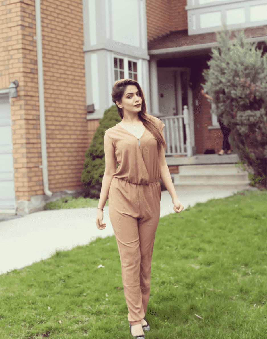 hot pakistani street style girls