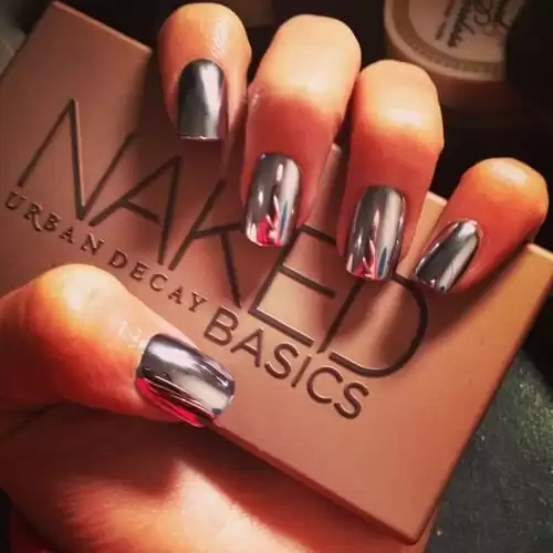 Shinny Silver Nails Shinny Silver Nails