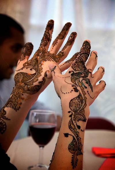 10 Amazing Mehndi Designs Ideas for this Season - Mehndi Art