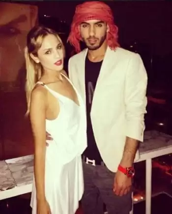 omar borkan with girls omar borkan with girls
