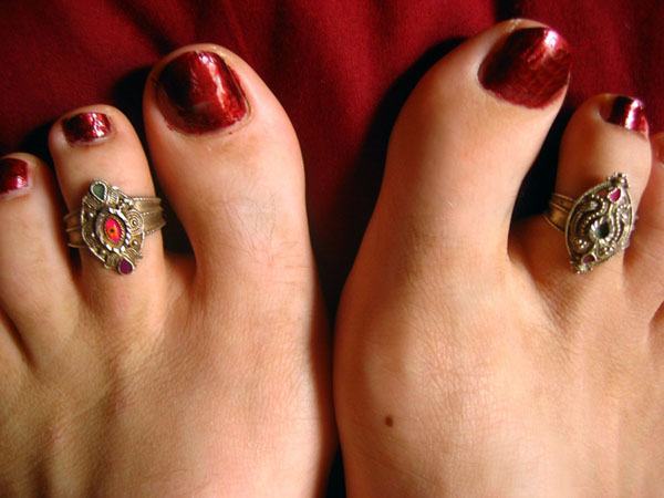 Cool Toe Rings