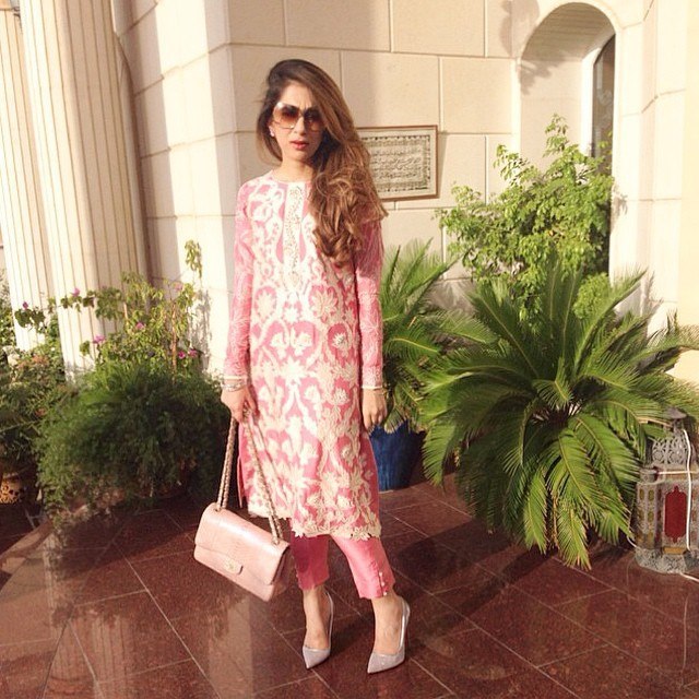 Stylish Pakistani Girls Style