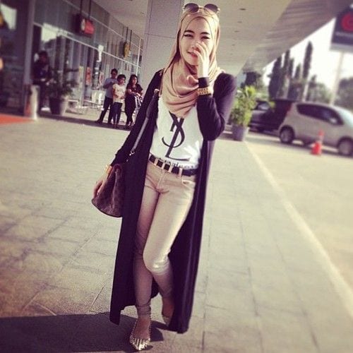 Funky Hijab Style-16 Cool Ideas to Wear Hijab for Funky Look #