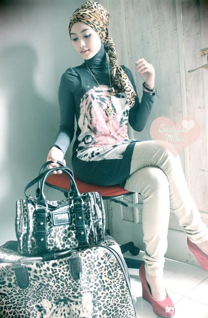 Funky Hijab Style-16 Cool Ideas to Wear Hijab for Funky Look #