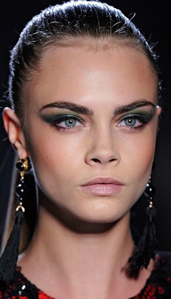 Top 10 Simple Smokey Eye Makeup Tutorials for Green Eyes#