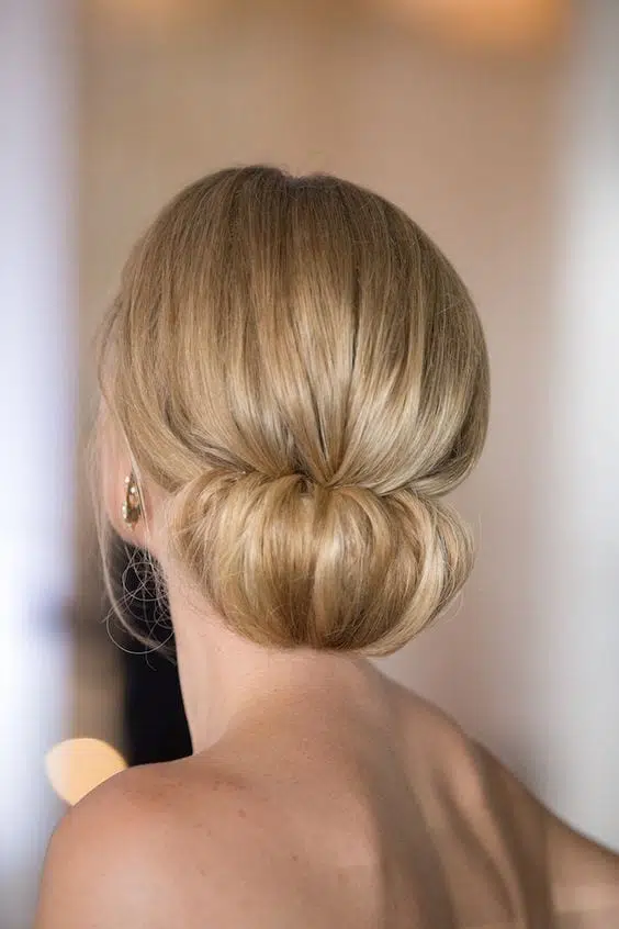 Quick, Easy and Cute Hairstyles for University Girls