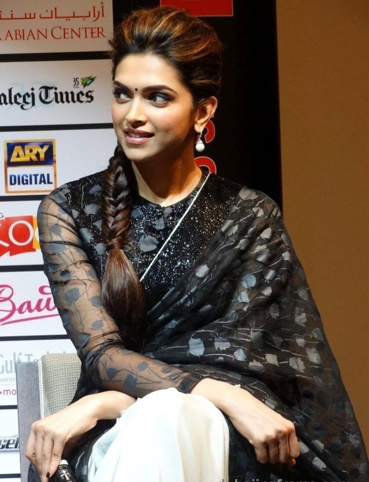 deepika saree style