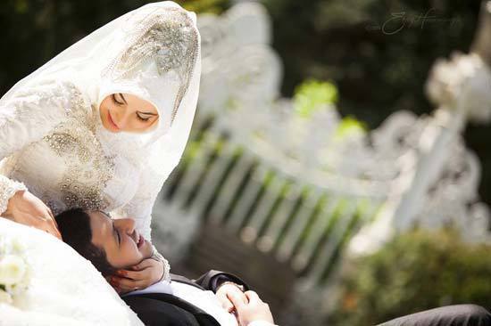 Romantic Muslim Couples Pics - Islamic Wedding Pictures