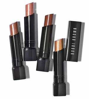 8 Basic Makeup Products Every Girl Must Carry all the Time#