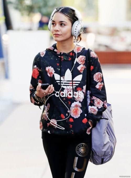 20 Trending Urban Outfits for the Teenage Girls these Days