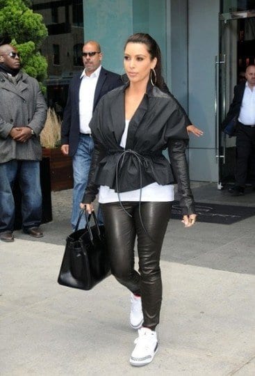 Outfits Ideas to Wear with Jordans for Girls