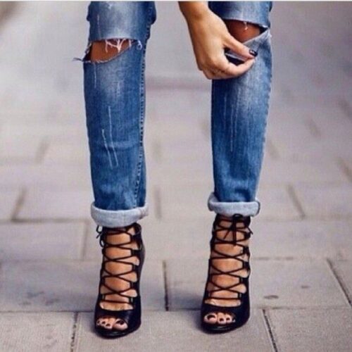 30 Stylish Shoes to Wear With Boyfriend Jeans For Chic Look