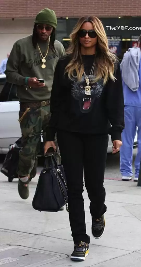 Outfits Ideas to Wear with Jordans for Girls