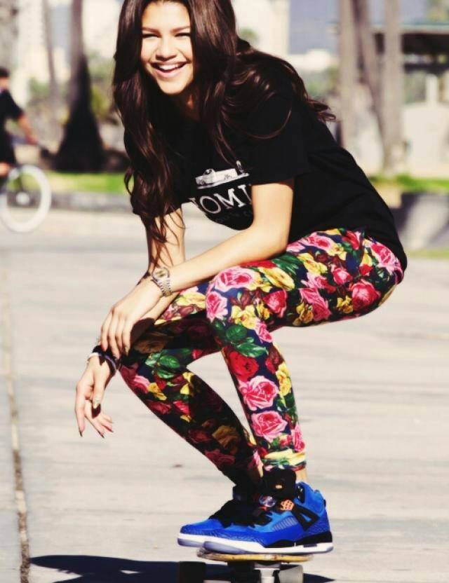 Outfits Ideas to Wear with Jordans for Girls