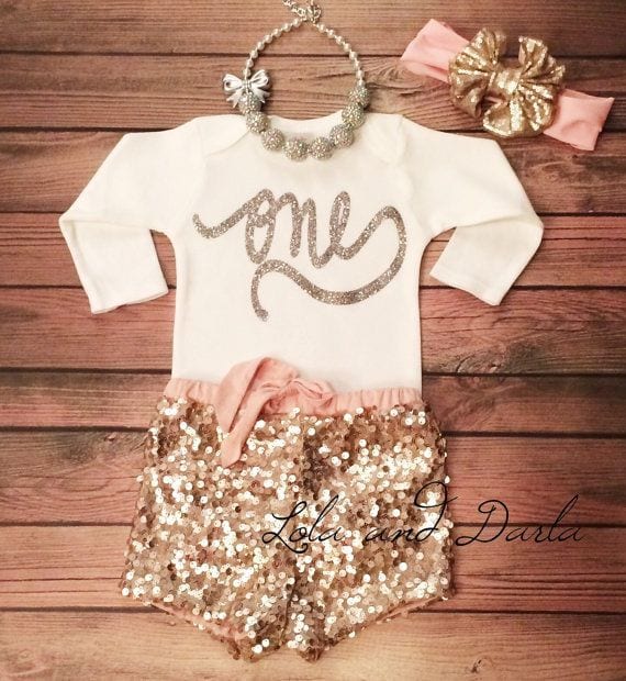 17 Cute 1st Birthday Outfits for Baby Girl All Seasons