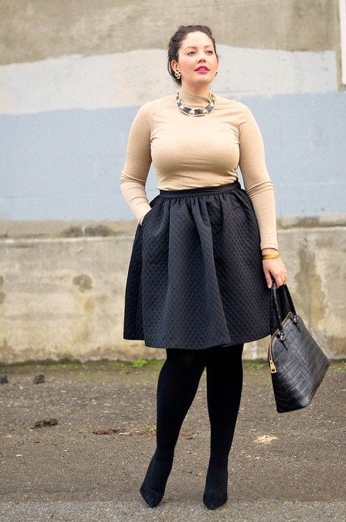 20 Stunning Skirt Outfits Combinations for Plus Size Ladies