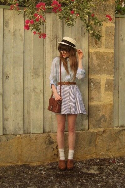 Vintage Outfit Ideas - 23 Tips to Get a Vintage Look in 2023