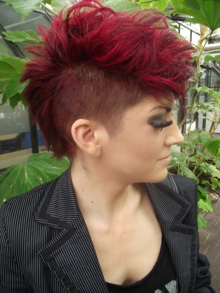 20 Cute Summer Hairstyles For College Girls To Stay Cool