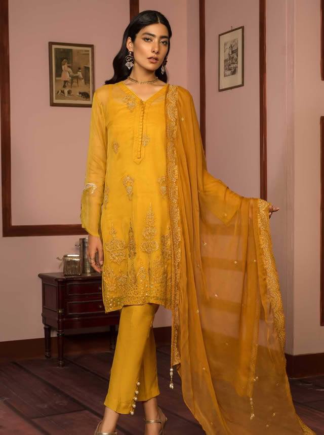 Pakistani Designers Eid Dresses for women This Eid