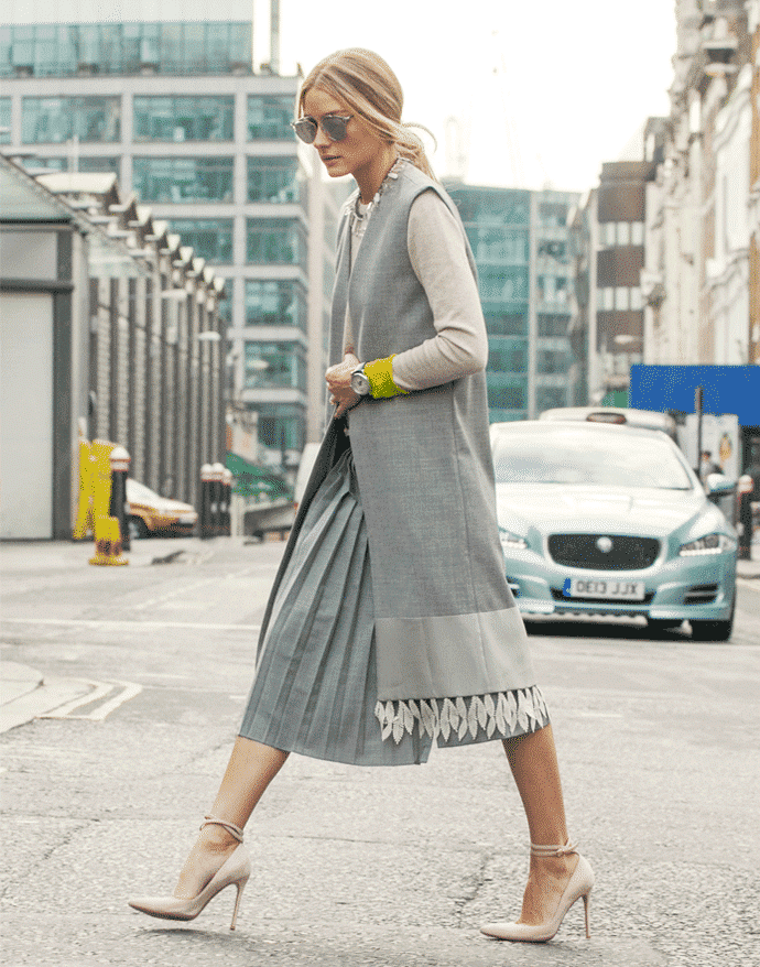 outfit with sleeveless blazer