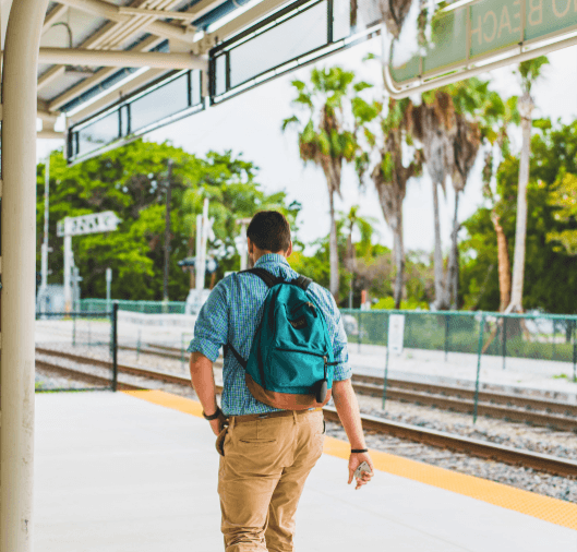 khaki pants outfit for college boys