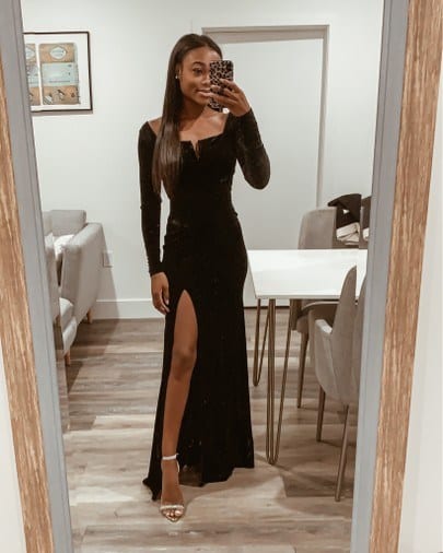 20 Stylish Birthday Outfits For Women in 2023 - The Trend Spotter