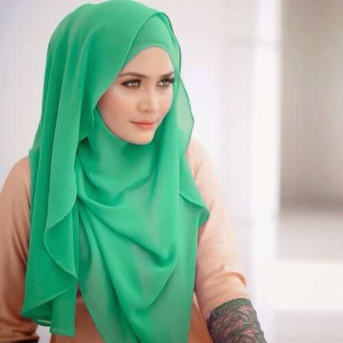 25 Best Hijab Styles for Short Height Girls to Look Tall 25 Best Hijab Styles for Short Height Girls to Look Tall