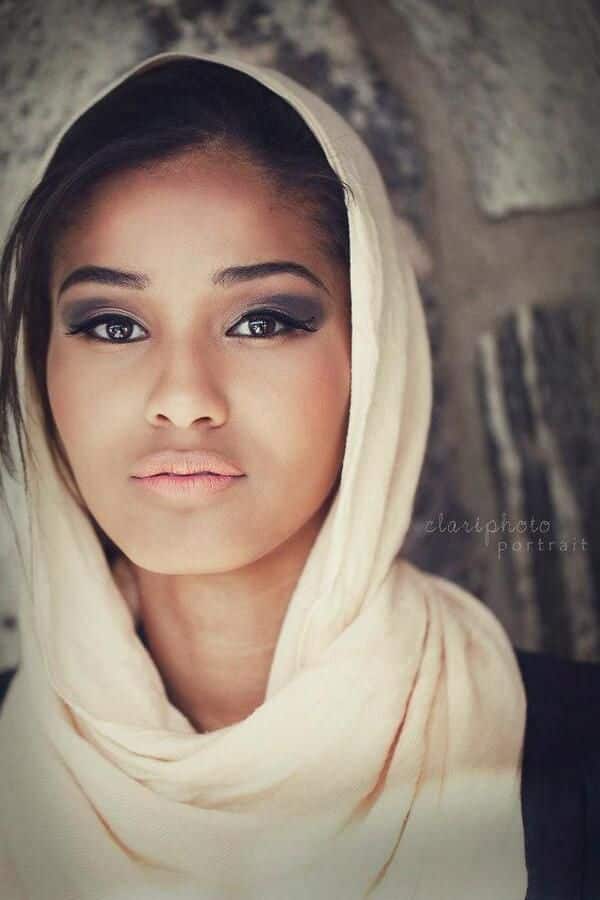 30 Most Beautiful pictures of Muslim Girls in World-2019 List