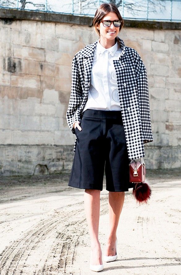 Cute Bermuda Shorts Outfits For Girls 2
