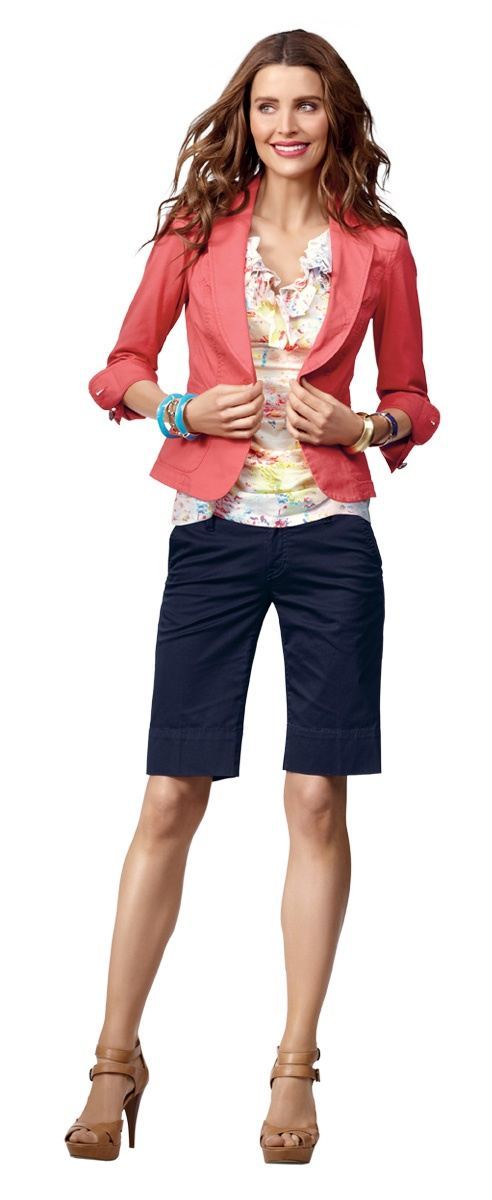 Cute Bermuda Shorts Outfits For Girls 5